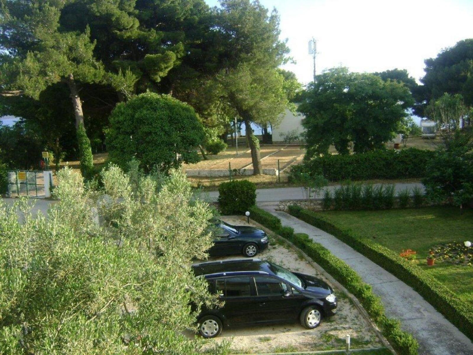 Apartments Darko - 30 M From Beach Sukosan Exterior photo